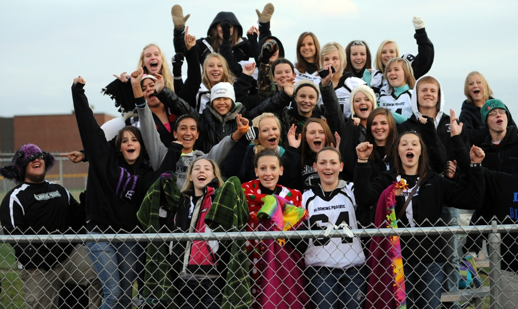 Lester Prairie/Holy Trinity at Blooming Prairie Photos MN Football