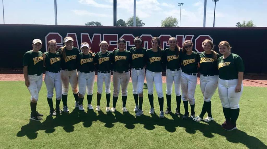  Photos Atlanta Vipers Fastpitch Softball