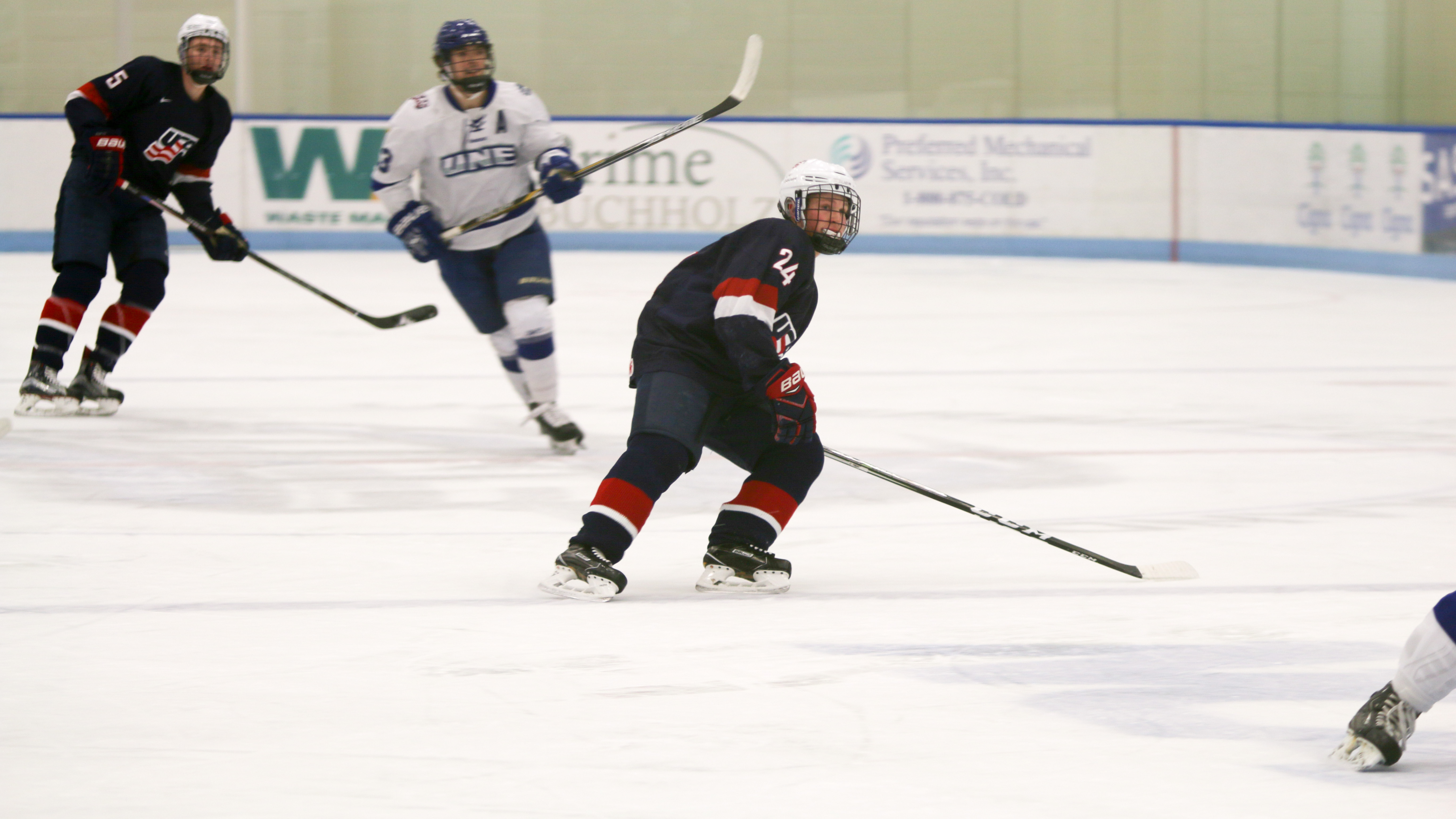 U18s Fall to the University of New England, 5-2