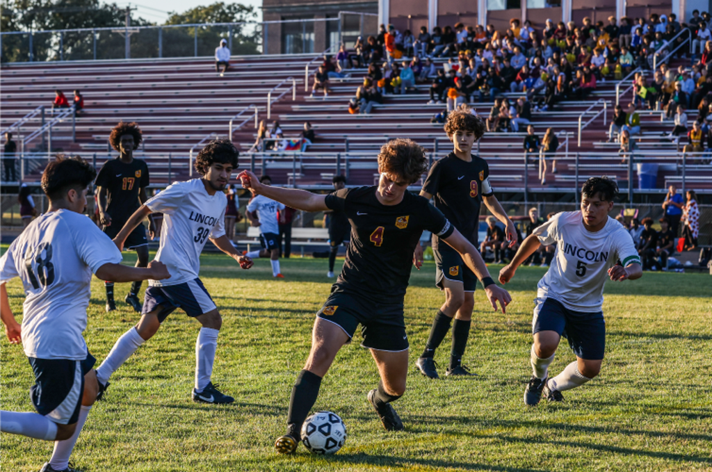 Image of Minneapolis Roosevelt Teddy Boys Soccer game at Al Gowans Stadium